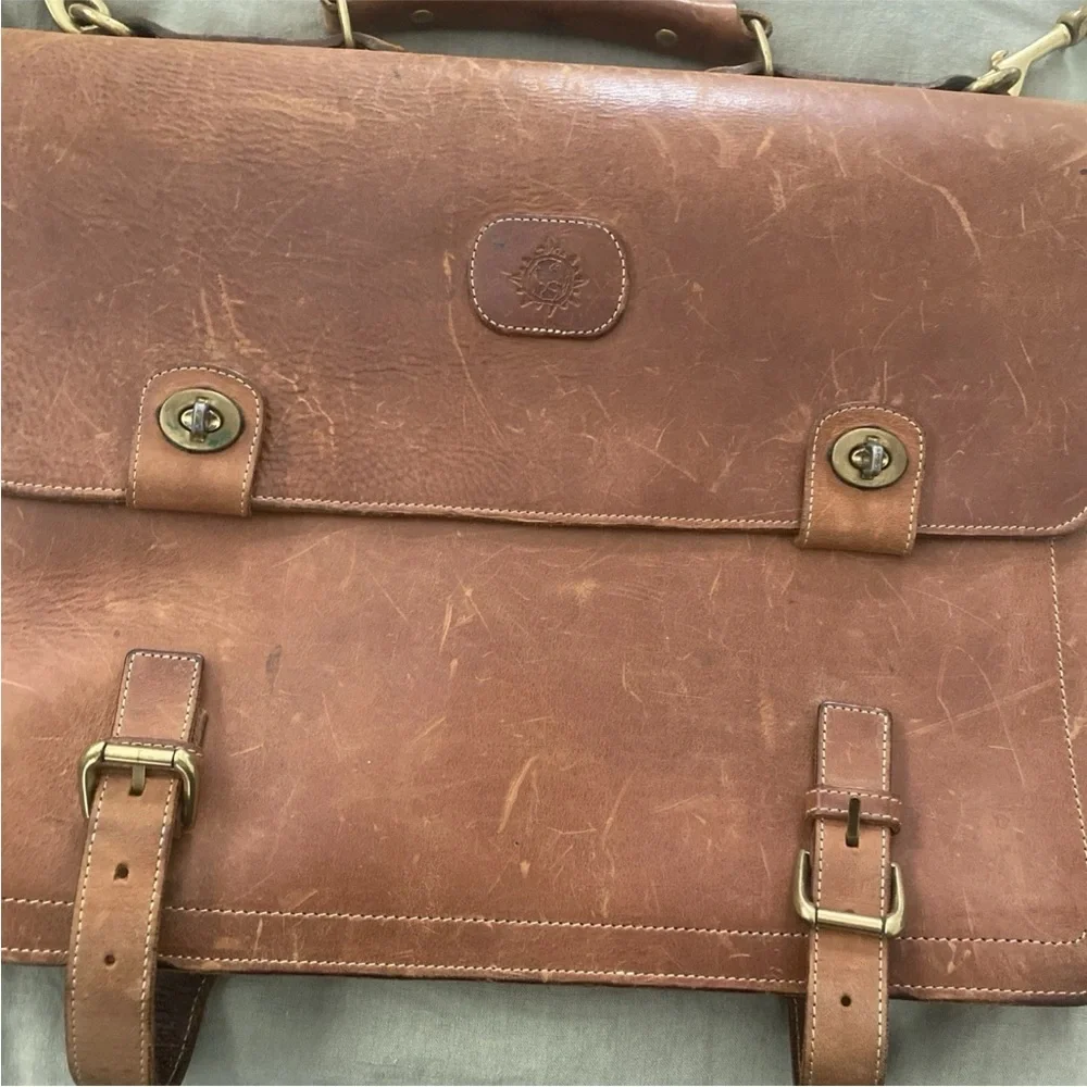 Territory Ahead Classic Brown Leather Bag - Picture 4 of 6